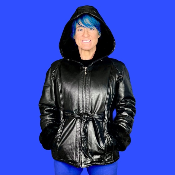 NWOT |•WILSONS LEATHER•| Heavy Plush Lined Black Leather Hooded Belted C - Picture 1 of 16